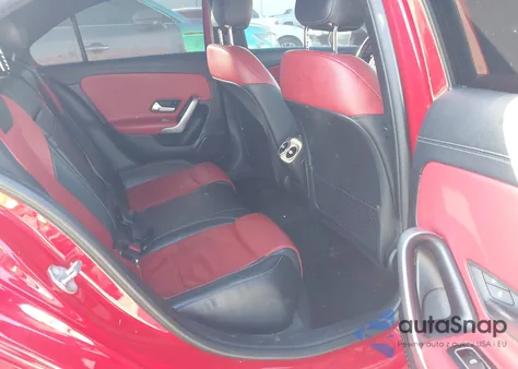 2019 Mercedes-Benz A 220 из США, поврежденный, VIN WDD3G4EBXKW019283